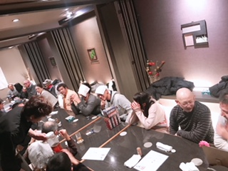 歓談中