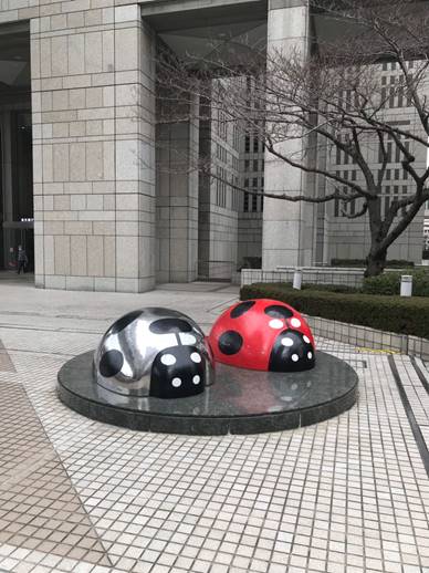 てんとう虫オブジェ